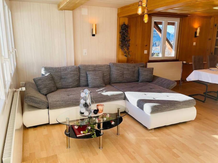 Apartment Chalet Im Sunnigen Usblick Wengen Exterior foto